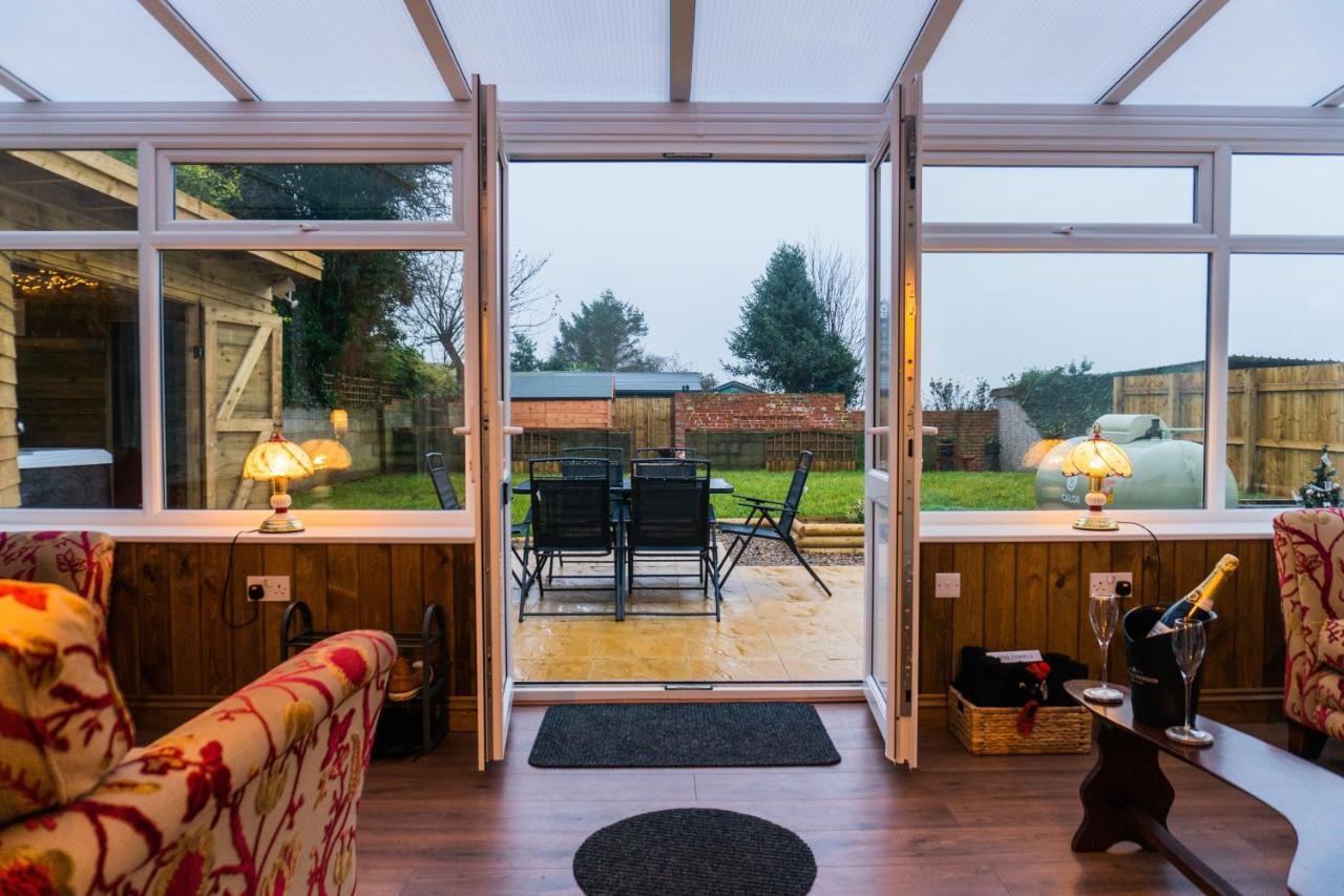 Hot Tub Pet Friendly Luxury Cosy Cottage, Near Withernsea And Patrington Welwick Ngoại thất bức ảnh